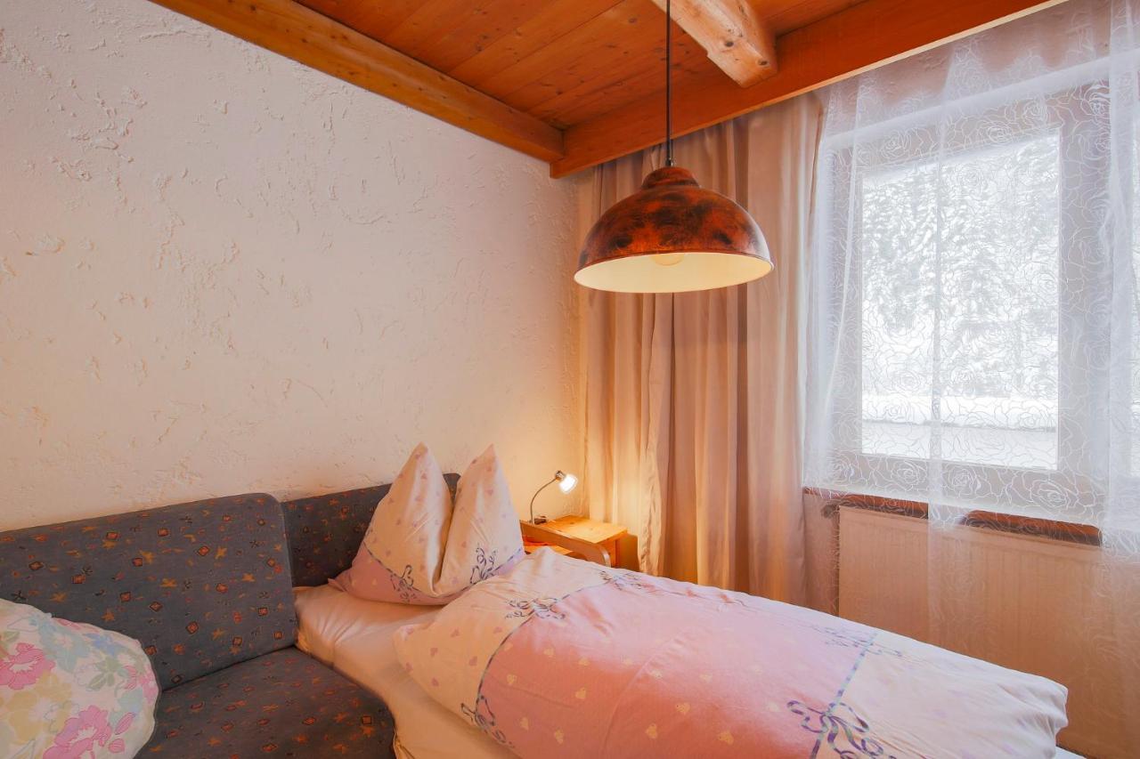 Gaestehaus Strauss Seefeld in Tirol Exterior photo