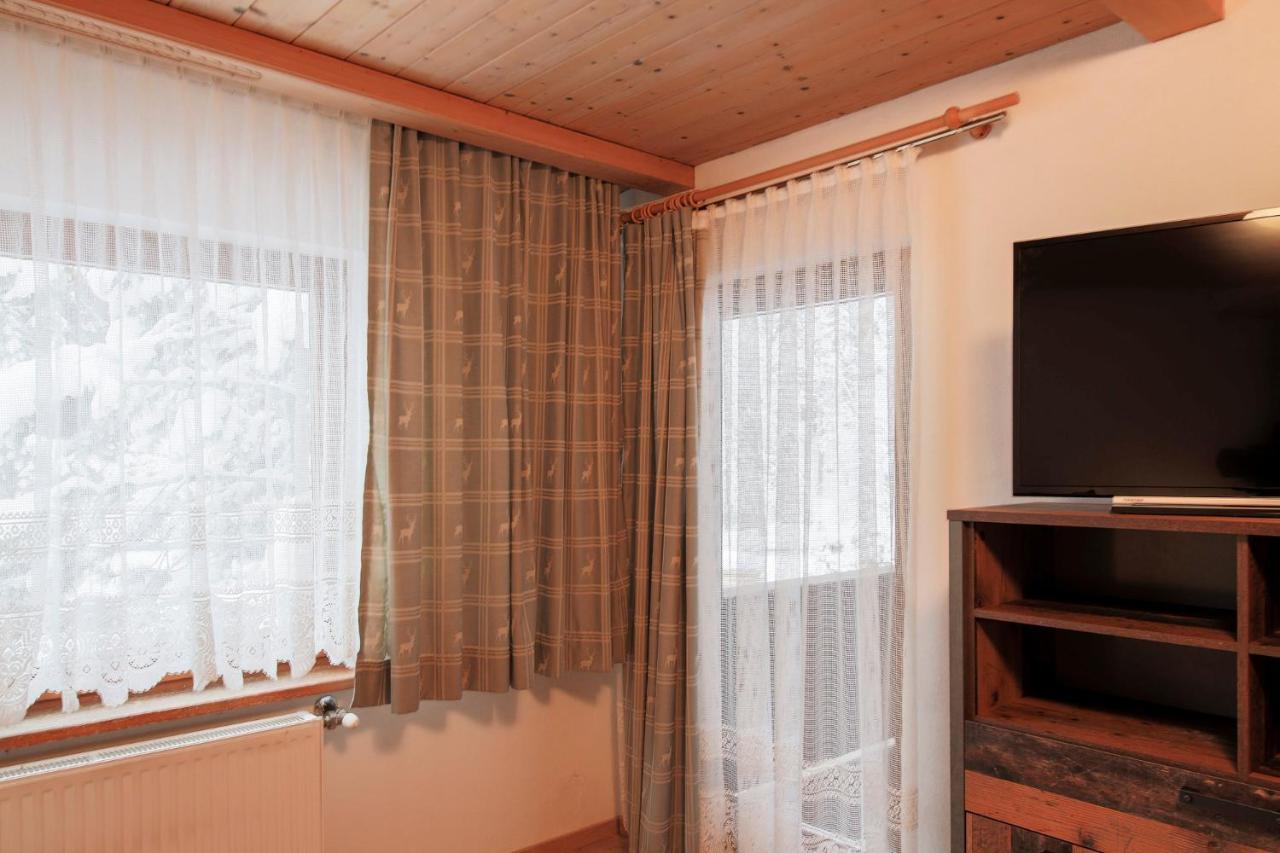 Gaestehaus Strauss Seefeld in Tirol Exterior photo